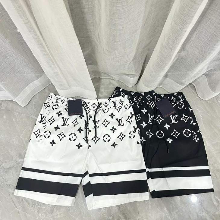 Picture of LV Short Pants _SKULVM-3XLmdtrV230618238
